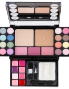 ZMILE COSMETICS Diamonds Make-up Set set za ličenje
