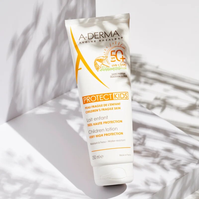 A-Derma Protect Kids Children Lotion zaščitni losjon za sončenje za otroke SPF 50+ 250 ml