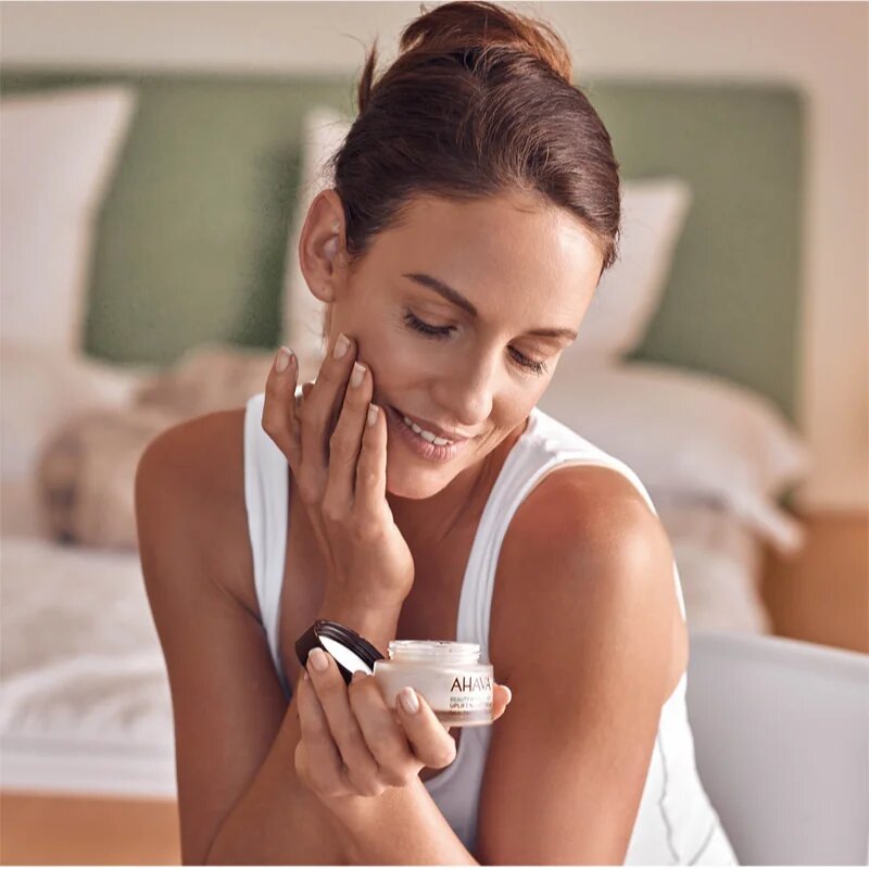 Ahava Beauty Before Age nočna lifting krema za učvrstitev kože za obraz vrat in dekolte 50 ml