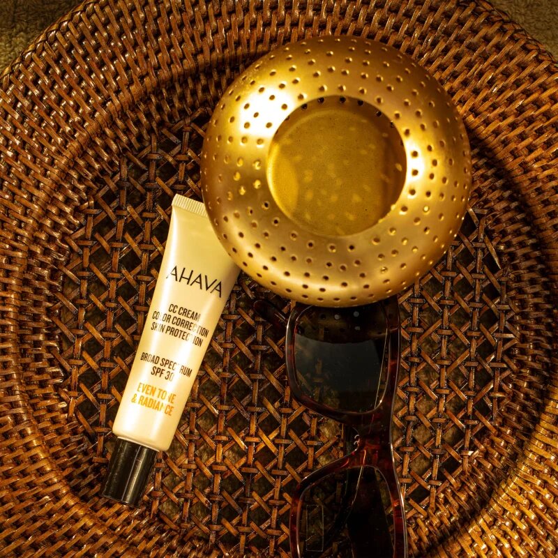 Ahava CC Cream Color Correction CC krema za poenotenje tona kože SPF 30 30 ml