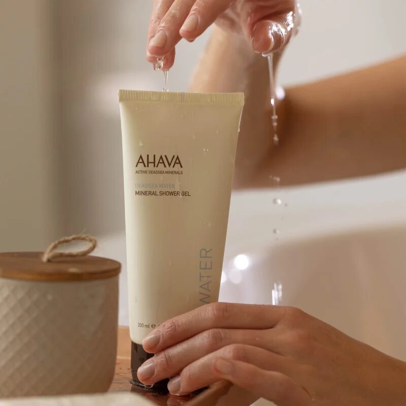 Ahava Dead Sea Water mineralni gel za prhanje z vlažilnim učinkom 200 ml