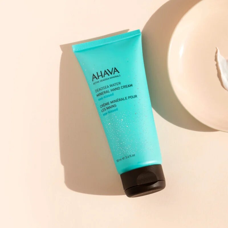 Ahava Dead Sea Water Sea Kissed mineralna krema za roke 100 ml