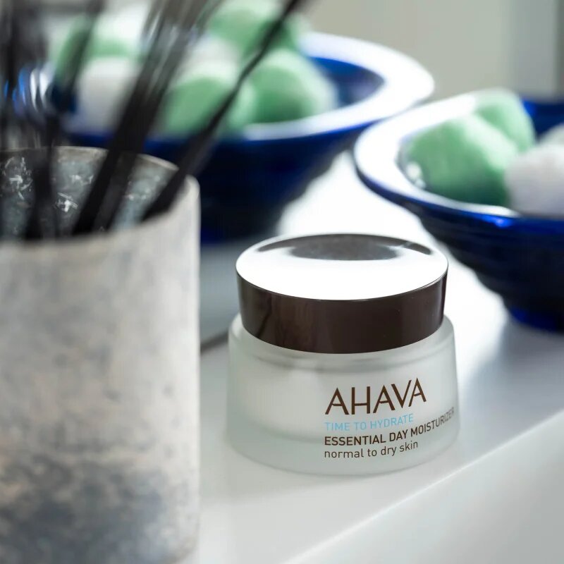 Ahava Time To Hydrate dnevna vlažilna krema za normalno do suho kožo 50 ml