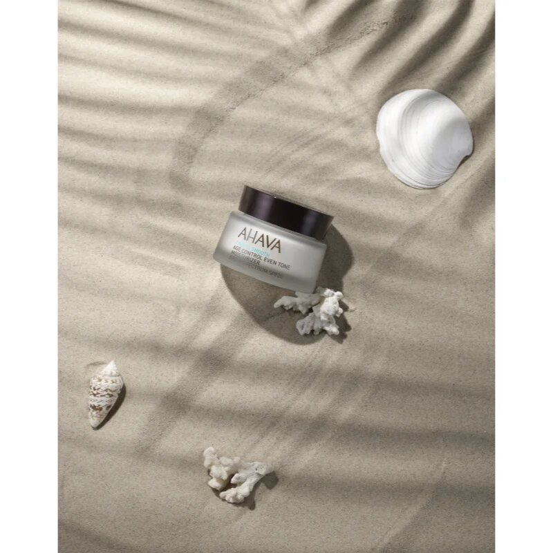 Ahava Time To Smooth posvetlitvena vlažilna krema SPF 20 50 ml