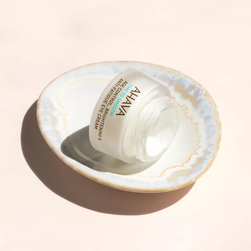 Ahava Time To Smooth vlažilna krema za predel okoli oči z gladilnim učinkom 15 ml