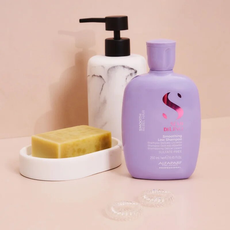 Alfaparf Milano Semi di Lino Smooth šampon za glajenje las za neobvladljive lase 250 ml