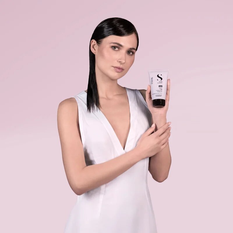 Alfaparf Milano Semi di Lino Style&Care Frozen gel stiling gel z ekstra močnim utrjevanjem 150 ml