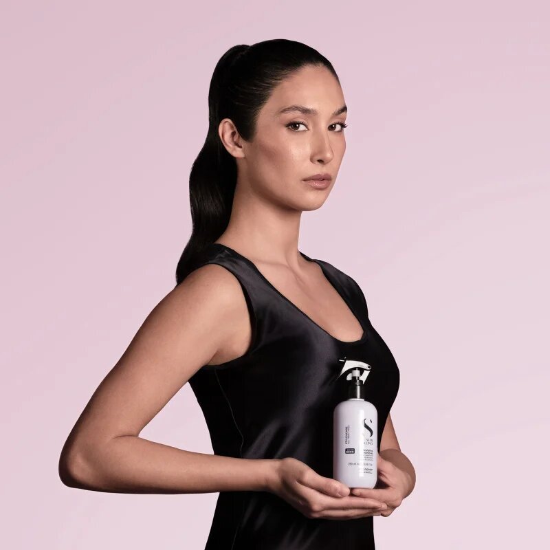 Alfaparf Milano Semi di Lino Style&Care Sculpting hairspay lak za lase z ekstra močnim utrjevanjem 250 ml