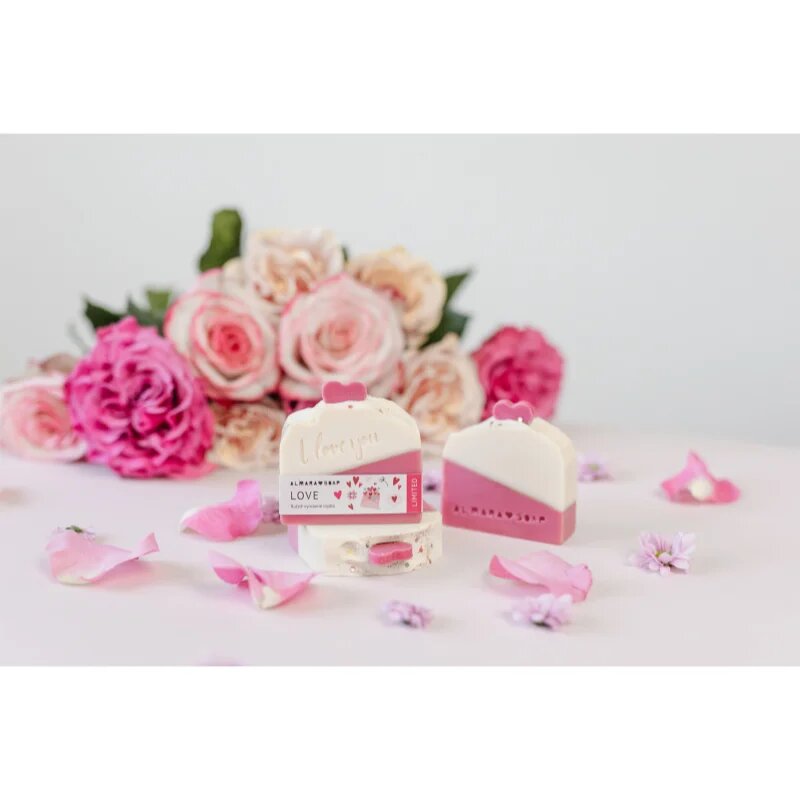 Almara Soap Fancy Love ročno izdelano milo 100 g