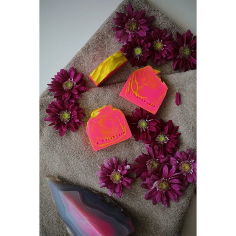 Almara Soap Fancy Pink Paradise ročno izdelano milo 100 g