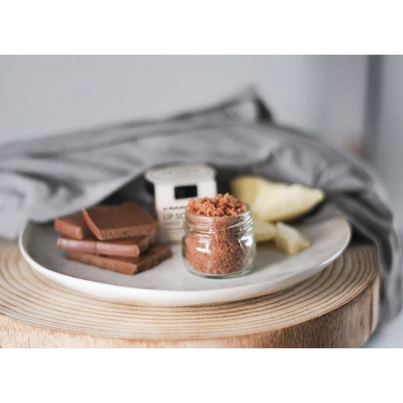 Almara Soap Lip Scrub sladkorni piling za ustnice Choco 25 g