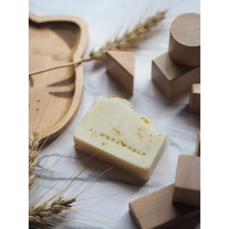 Almara Soap Natural Baby naravno trdo milo za otroke 90 g