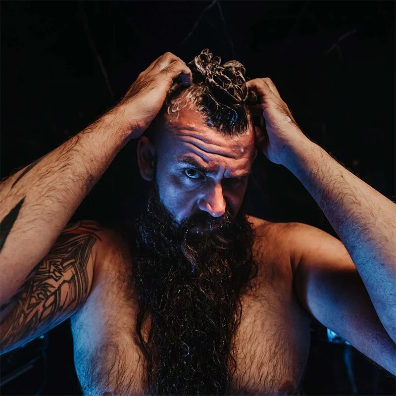 Angry Beards Urban Twofinger Shampoo osvežilni šampon za lase in brado 230 ml