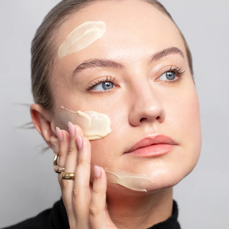 Antipodes Aura Manuka Honey Mask čistilna in pomirjajoča maska za obraz z medom 75 ml