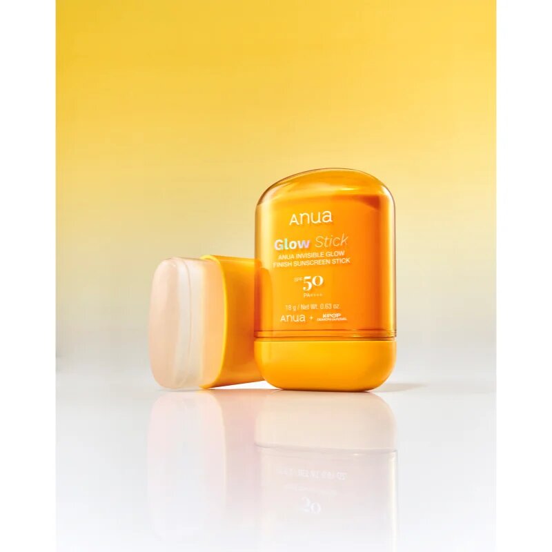 Anua K-Pop Demon Hunters Invisible Glow Finish Sunscreen zaščitna vlažilna paličica s posvetlitvenim učinkom SPF 50 18 g