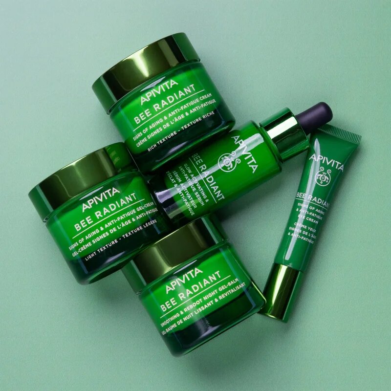 Apivita Bee Radiant Eye Cream krema za predel okoli oči za korekcijo temnih kolobarjev in gub 15 m
