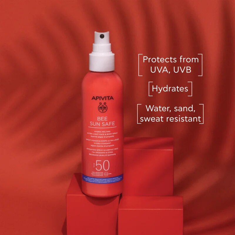 Apivita Bee Sun Safe Hydra Melting Ultra-Light Spray SPF50 zaščitni losjon za sončenje v pršilu SPF 50 200 ml