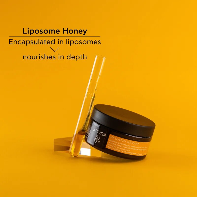 Apivita Keratin Repair Nourish Repair Hair Mask obnovitvena maska za poškodovane lase s keratinom 200 ml