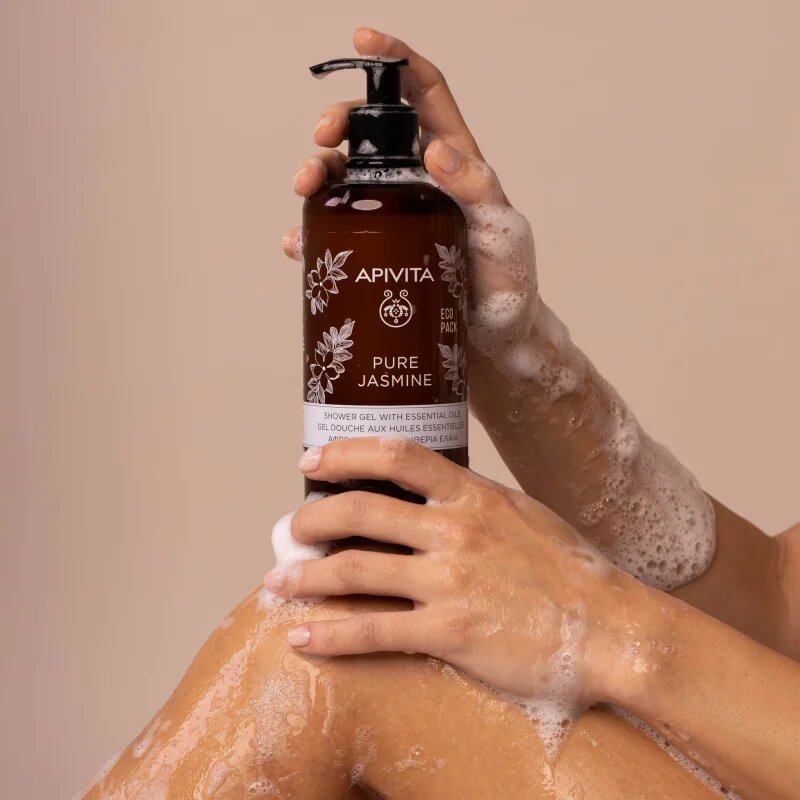 Apivita Pure Jasmine Shower Gel vlažilen gel za prhanje z eteričnimi olji 500 ml