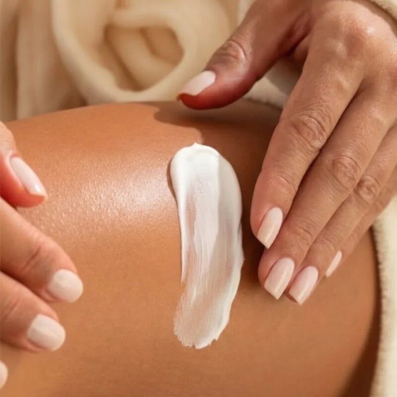 Arganicare Body Butter Musk & White Flower maslo za telo z arganovim oljem 250 ml