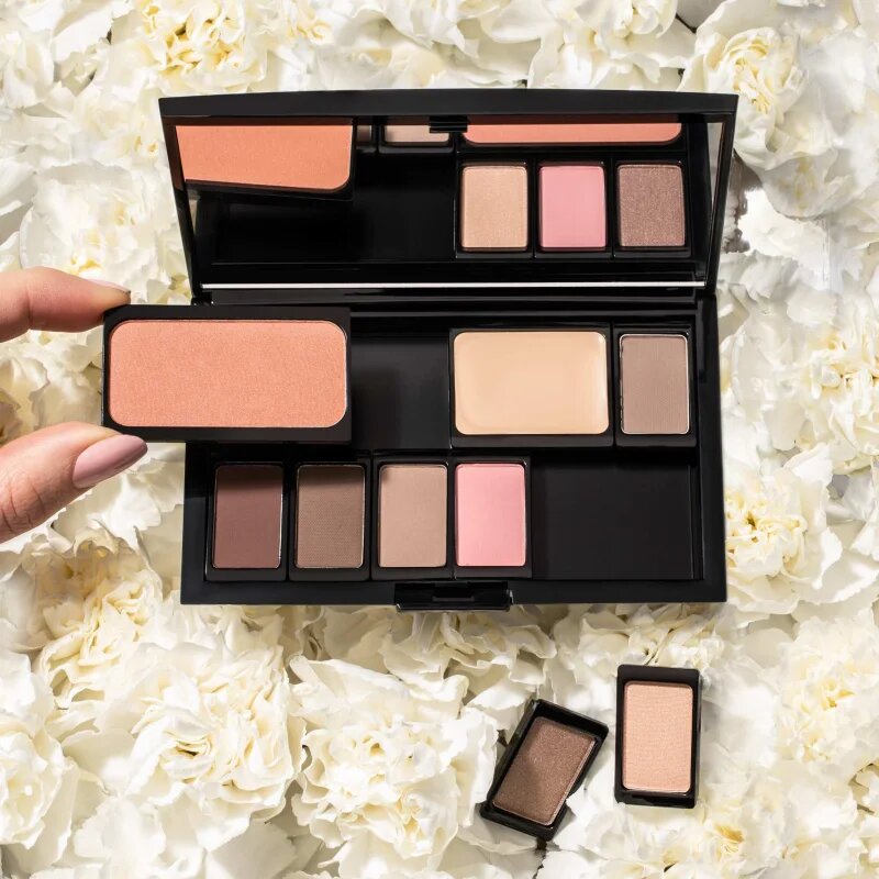 Artdeco Beauty Box Magnum magnetna kaseta za senčila za oči lica in kamuflažna krema 5120 1 kos