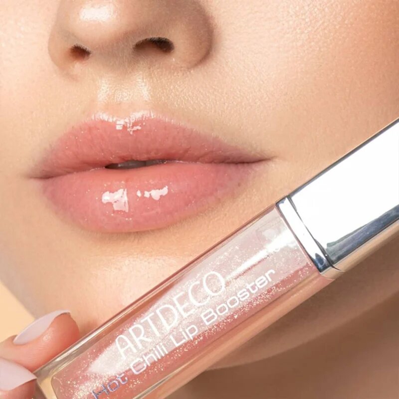 Artdeco Hot Chili Lip Booster svetleči sijaj za ustnice za volumen odtenek Glossy Chili 6 ml