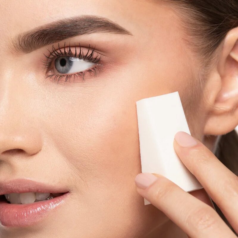 Artdeco Make Up Sponges gobica za tekoči puder 8 kos