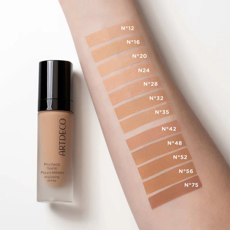 Artdeco Perfect Teint Foundation dolgoobstojen tekoči puder brez olja odtenek 35 Natural 20 ml