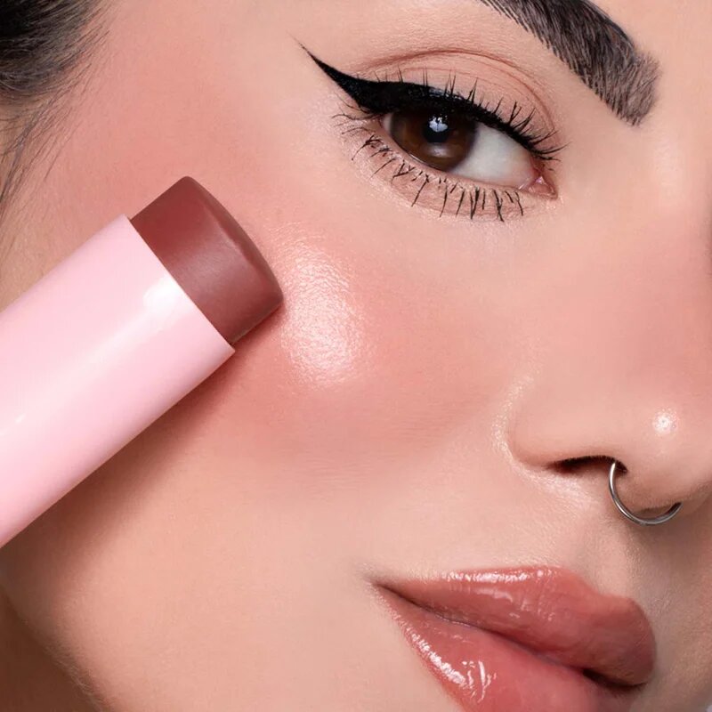 Astra Make-up IDENTISTICK kremasto rdečilo v paličici 04 - Rust Root 1 kos