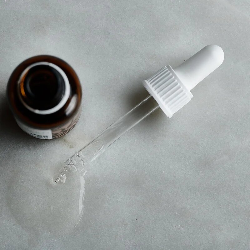 Australian Bodycare Tea Tree Oil intenzivni pomlajevalni serum za zrelo kožo 30 ml