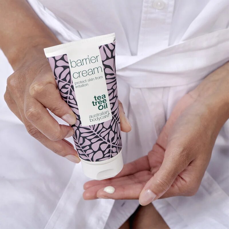 Australian Bodycare Tea Tree Oil pomirjajoča in zaščitna krema za intimne predele 100 ml