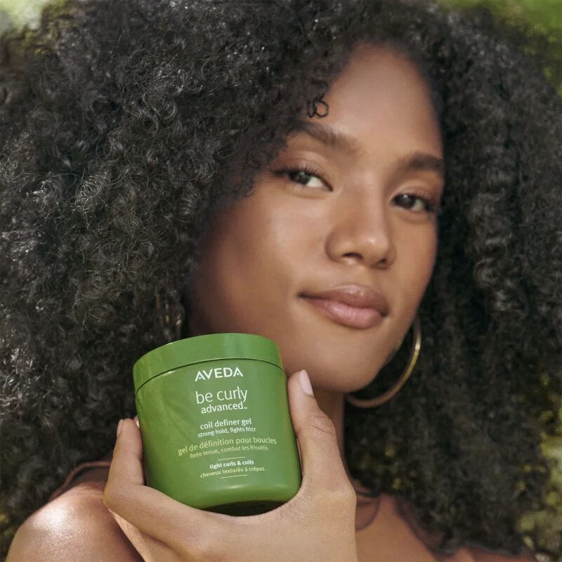 Aveda Be Curly Advanced™ Coil Definer Gel stiling gel za kodraste lase 250 ml