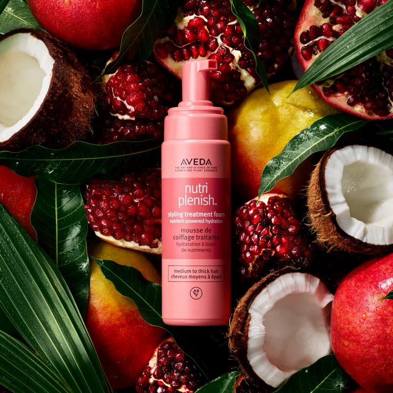 Aveda Nutriplenish™ Styling Treatment Foam pena za styling las za hidracijo in sijaj 200 ml
