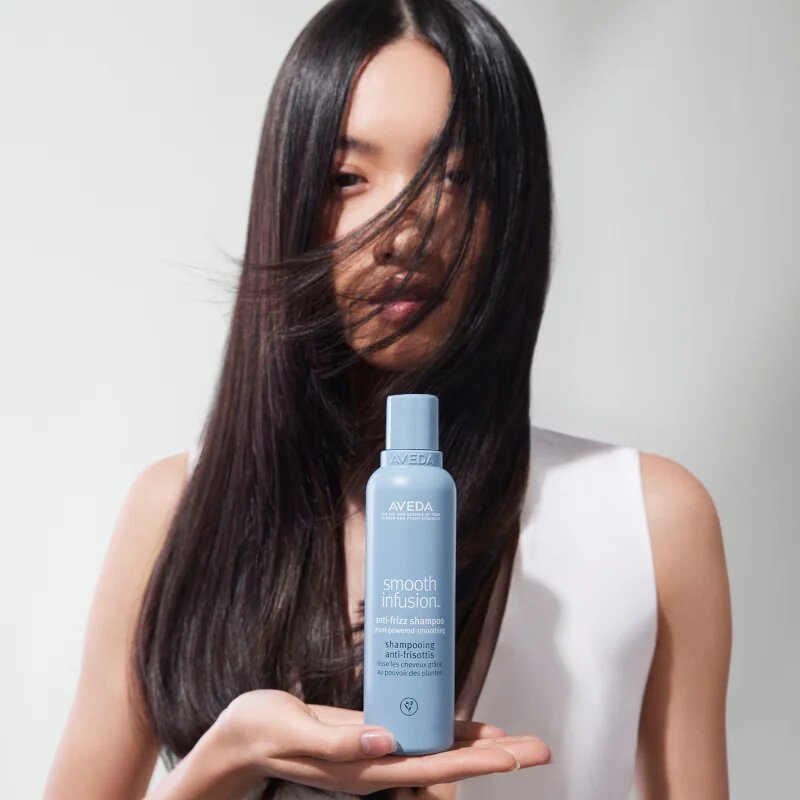 Aveda Smooth Infusion™ Anti-Frizz Shampoo šampon za glajenje las proti krepastim lasem 50 ml