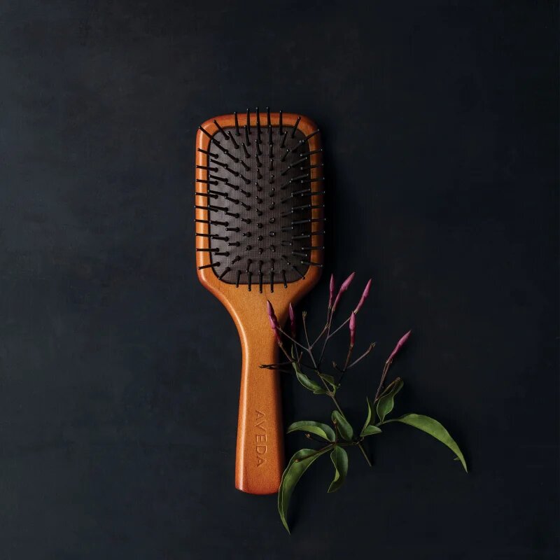 Aveda Wooden Paddle Brush lesena krtača za lase 1 kos