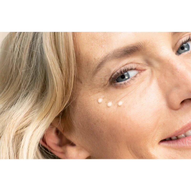 Avène Hyaluron Activ B3 Eye Cream krema za predel okoli oči s trojnim učinkom 15 ml