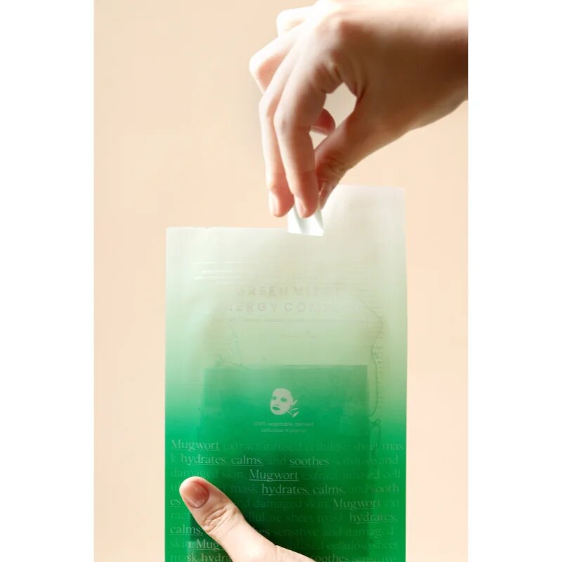 AXIS-Y Mugwort Green Vital Energy Complex Sheet Mask maska iz platna z vlažilnim in pomirjajočim učinkom 27 ml