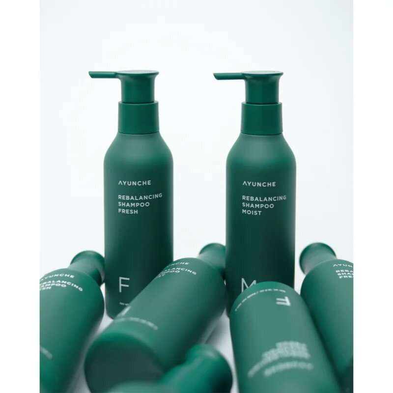 AYUNCHE Rebalancing Shampoo Moist šampon proti redčenju in izpadanju las z vlažilnim učinkom 350 g