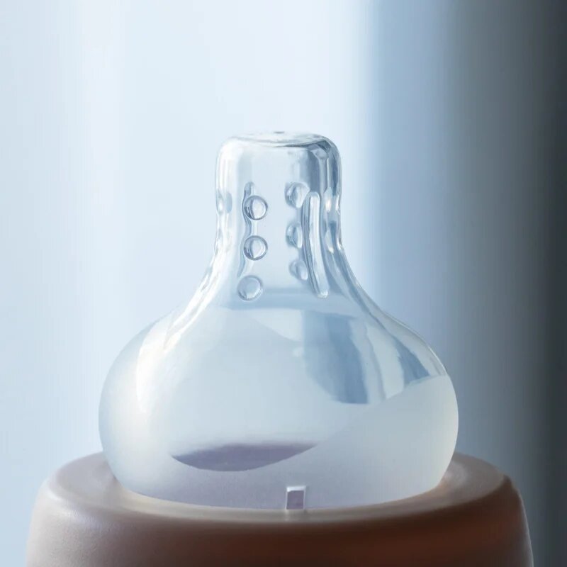 Baboo Liquid Silicone Teat Fast Flow cucelj za stekleničko 6m+ 2 kos