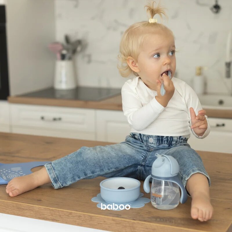 Baboo Silicone Bowl silikonska posoda s priseskom Blue Haze 6m+ 1 kos