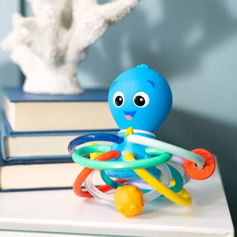 Baby Einstein Opus's Shake & Soothe Teether Toy & Rattle grizalo z ropotuljico 0 m+ 1 kos