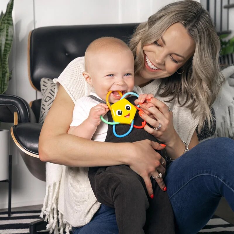Baby Einstein Soothing Star Teether & Rattle Toy grizalo z ropotuljico 0 m+ 1 kos