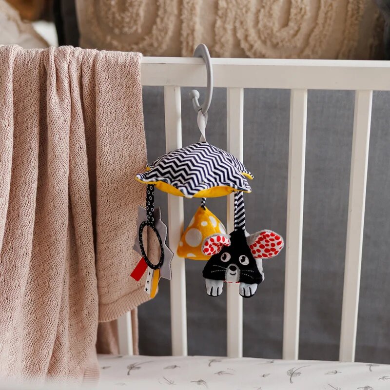 BabyOno Mouse kontrastna viseča igrača 0m+ 1 kos