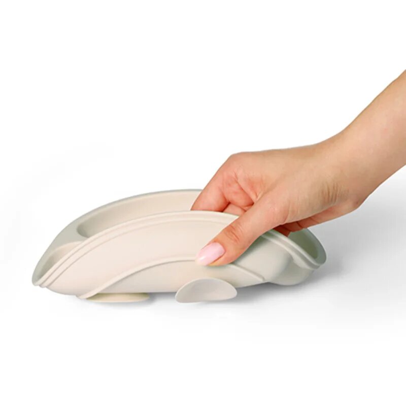 BabyOno Siilicone Plate 6m+ deljeni krožnik s priseskom Beige 1 kos