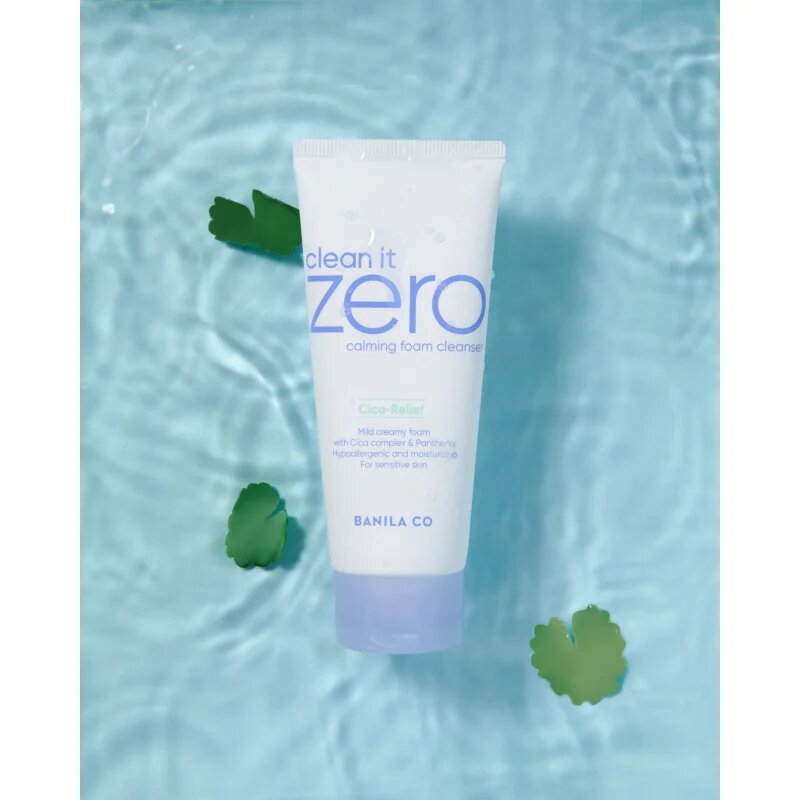Banila Co. clean it zero calming kremasta čistilna pena za pomiritev in okrepitev občutljive kože 150 ml