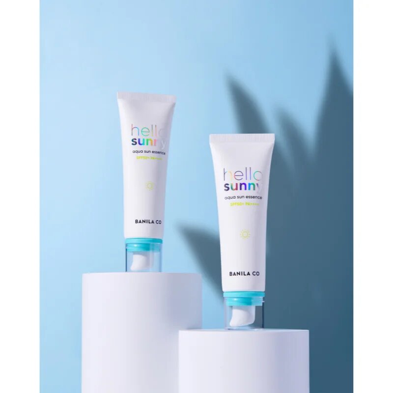 Banila Co. hello sunny Fresh Essence Sun Stick lahka zaščitna krema za obraz SPF 50+ 50 ml