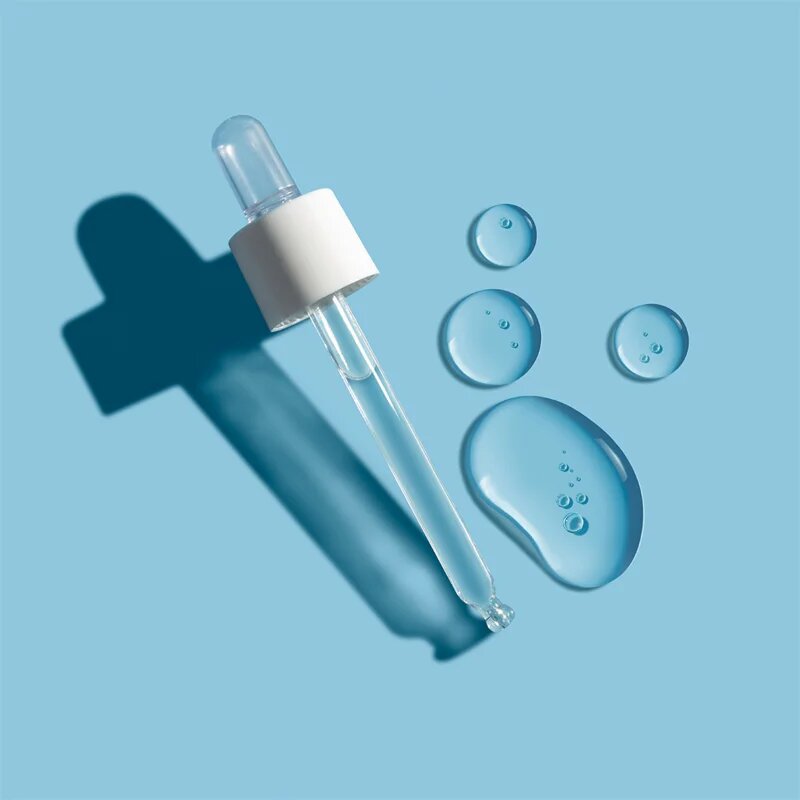 BasicLab Cosmetology Esteticus serum za polnjenje gub z vlažilnim učinkom 4% Hyaluronic Acid 30 ml
