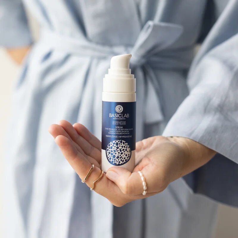BasicLab Dermocosmetics Esteticus vlažilni serum proti gubam 30 ml