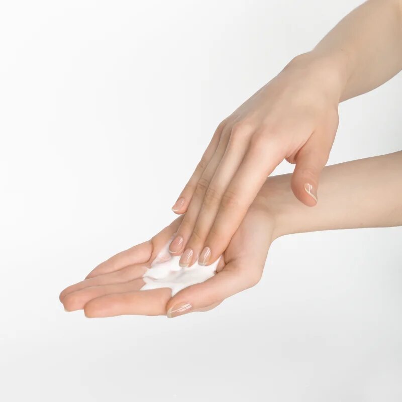 BasicLab Dermocosmetics Micellis nežni encimski piling za zelo občutljivo kožo 35 g
