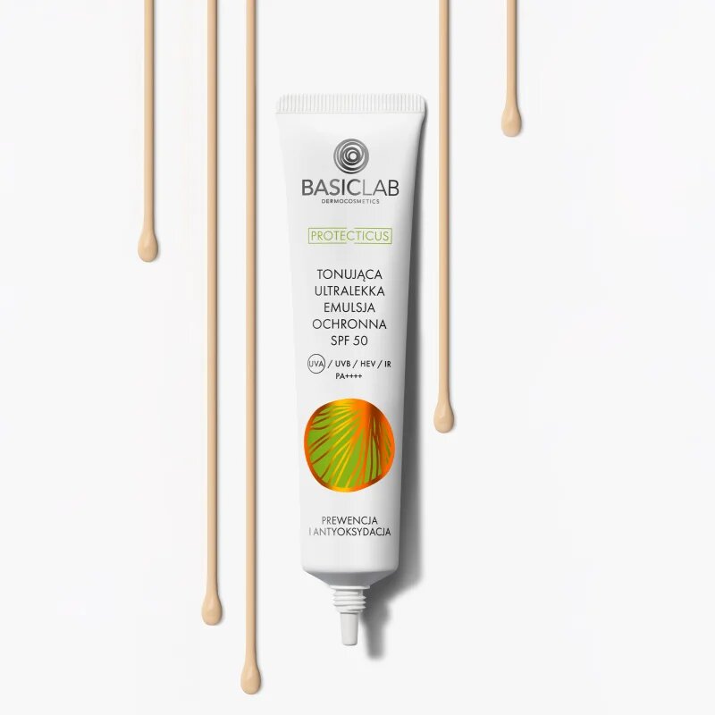 BasicLab Dermocosmetics Protecticus obarvani ultra-lahek fluid za mastno in mešano kožo SPF 50+ 40 ml